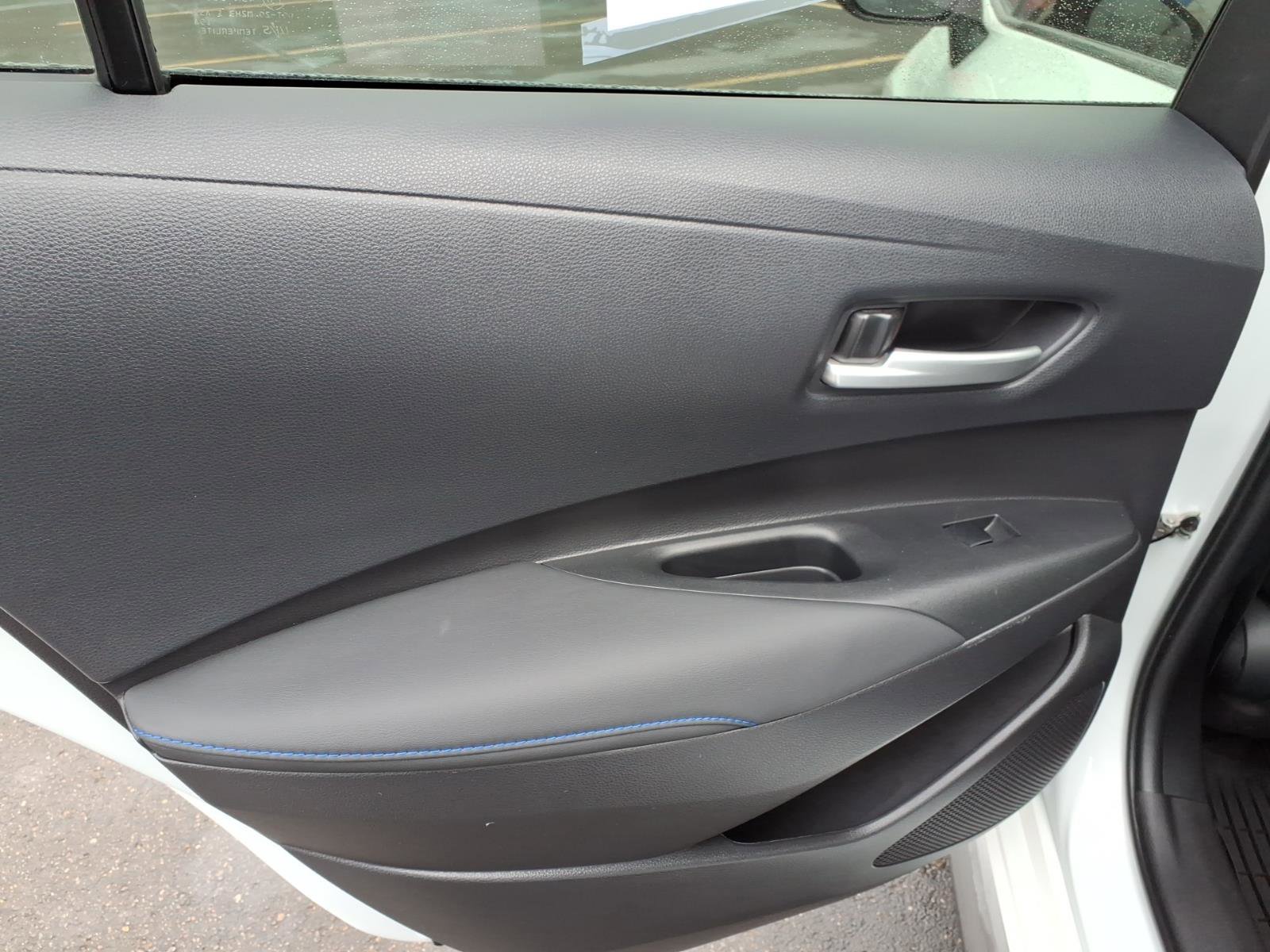 Used 2022 Toyota Corolla SE image 9