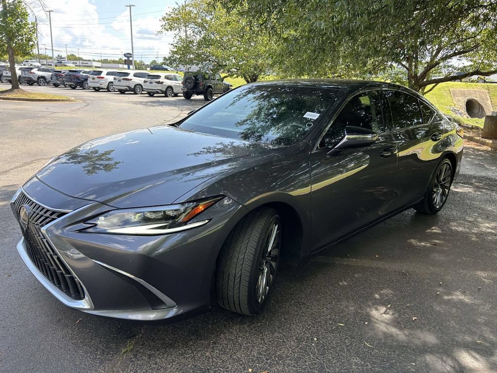 Used 2025 Lexus ES 350 Ultra Luxury FWD image 5