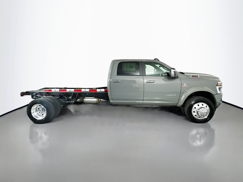 New 2026 RAM 5500 4x4 Crew Cab w/ Laramie Trim Package image 8