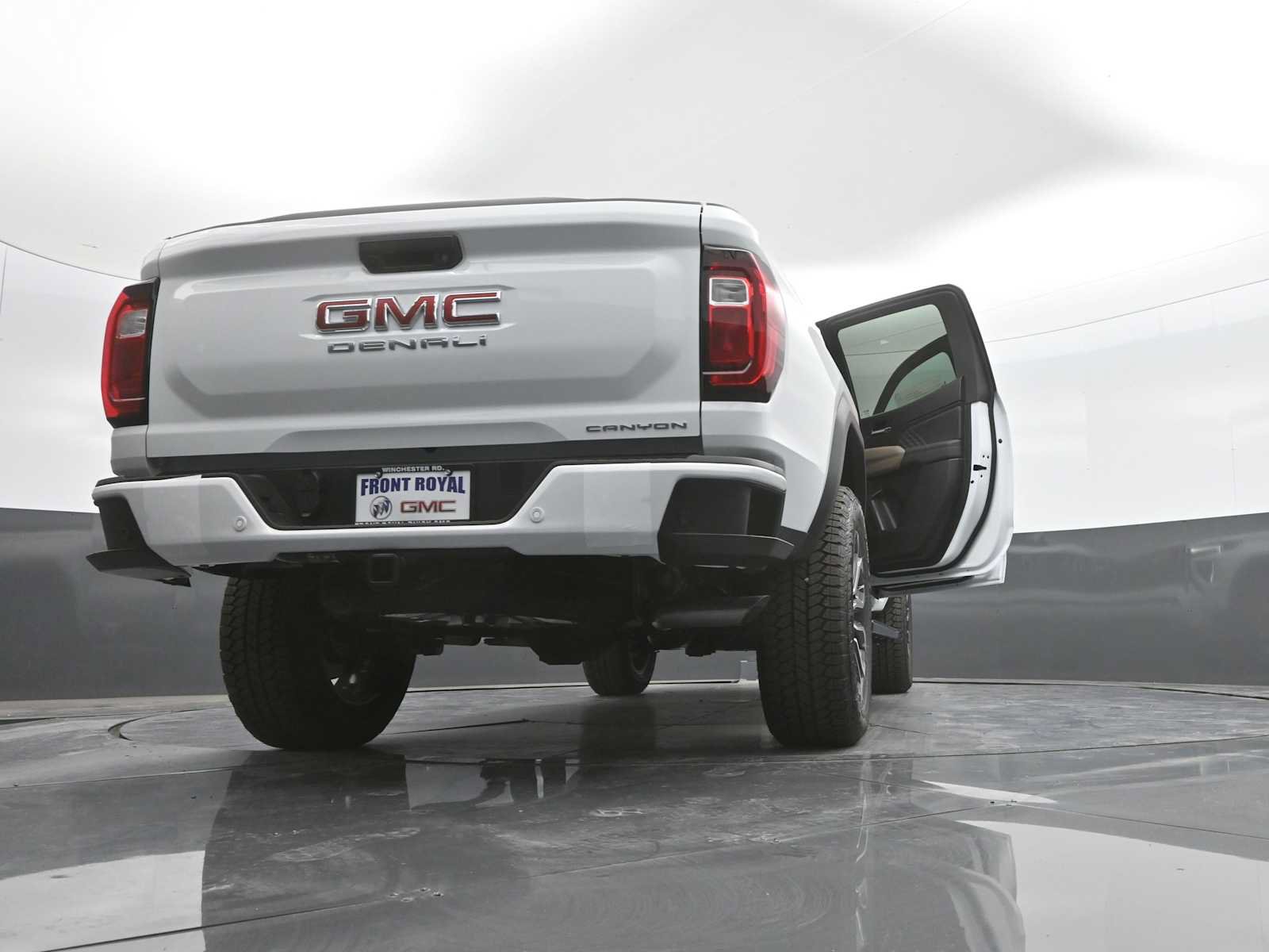 New 2026 GMC Canyon Denali AWD/4WD image 49