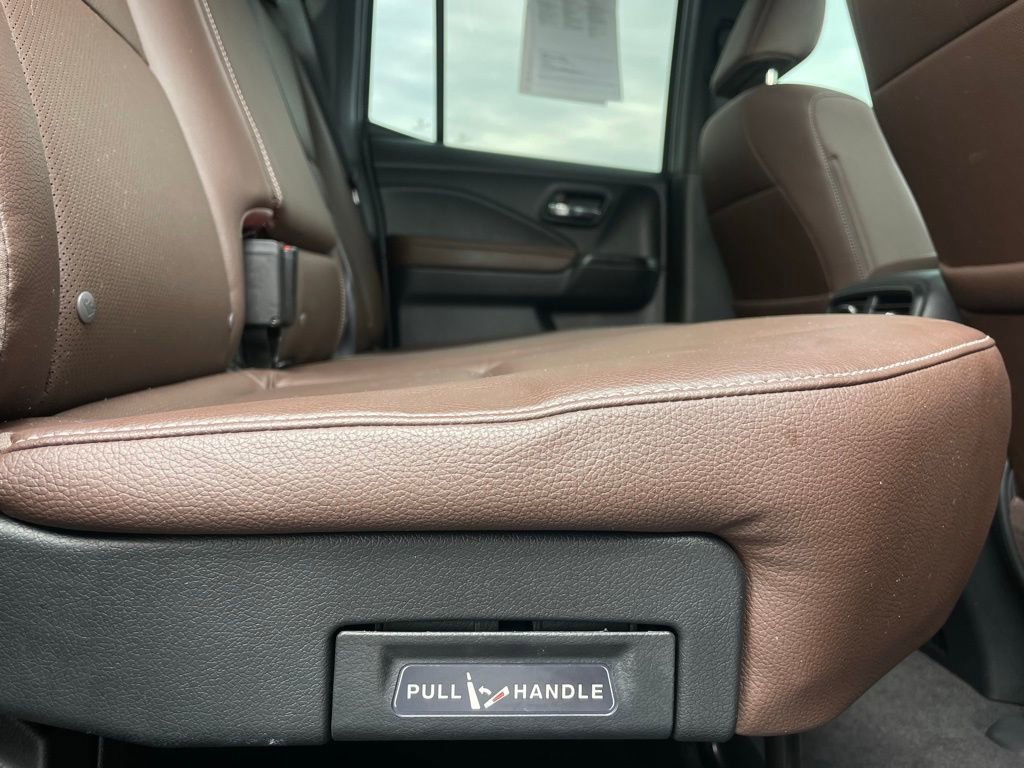 Certified 2025 Honda Ridgeline RTL image 36