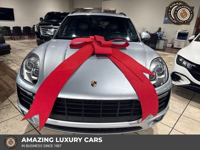 Used 2018 Porsche Macan S w/ Premium Package Plus image 1