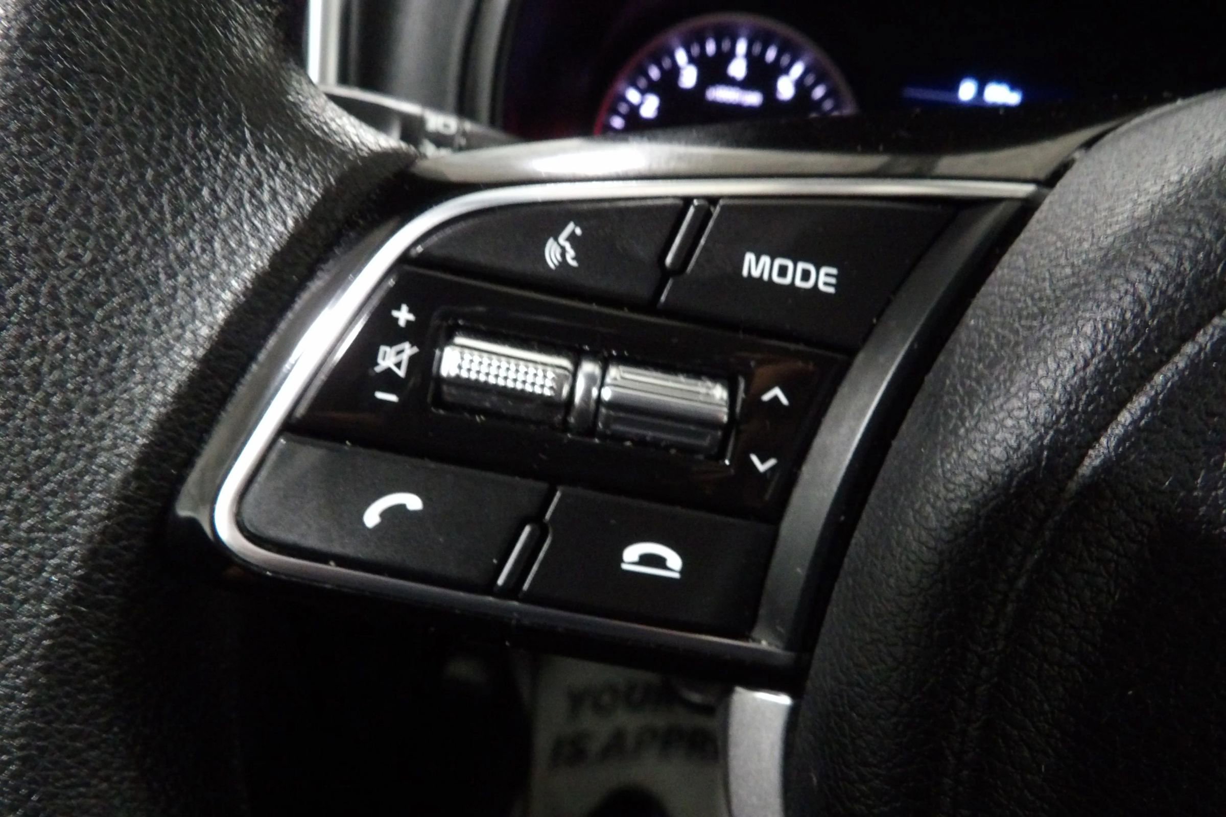 Used 2022 Kia Sportage LX image 17