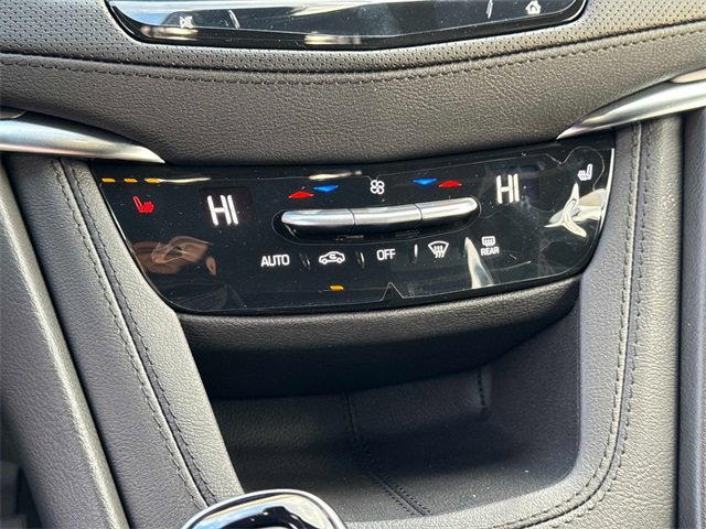 New 2026 Cadillac XT5 Luxury image 22