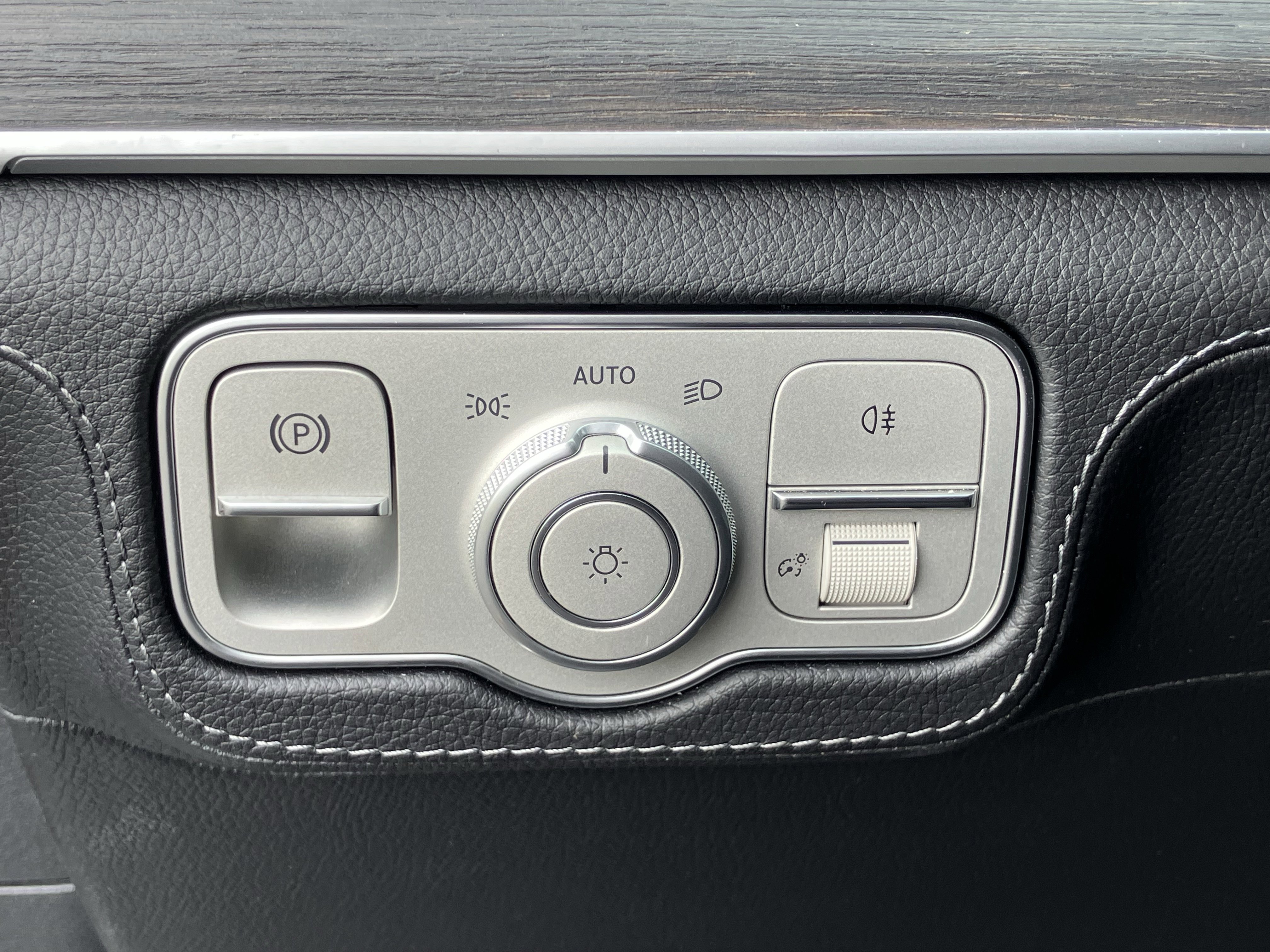 Used 2024 Mercedes-Benz GLE 450 4MATIC image 19