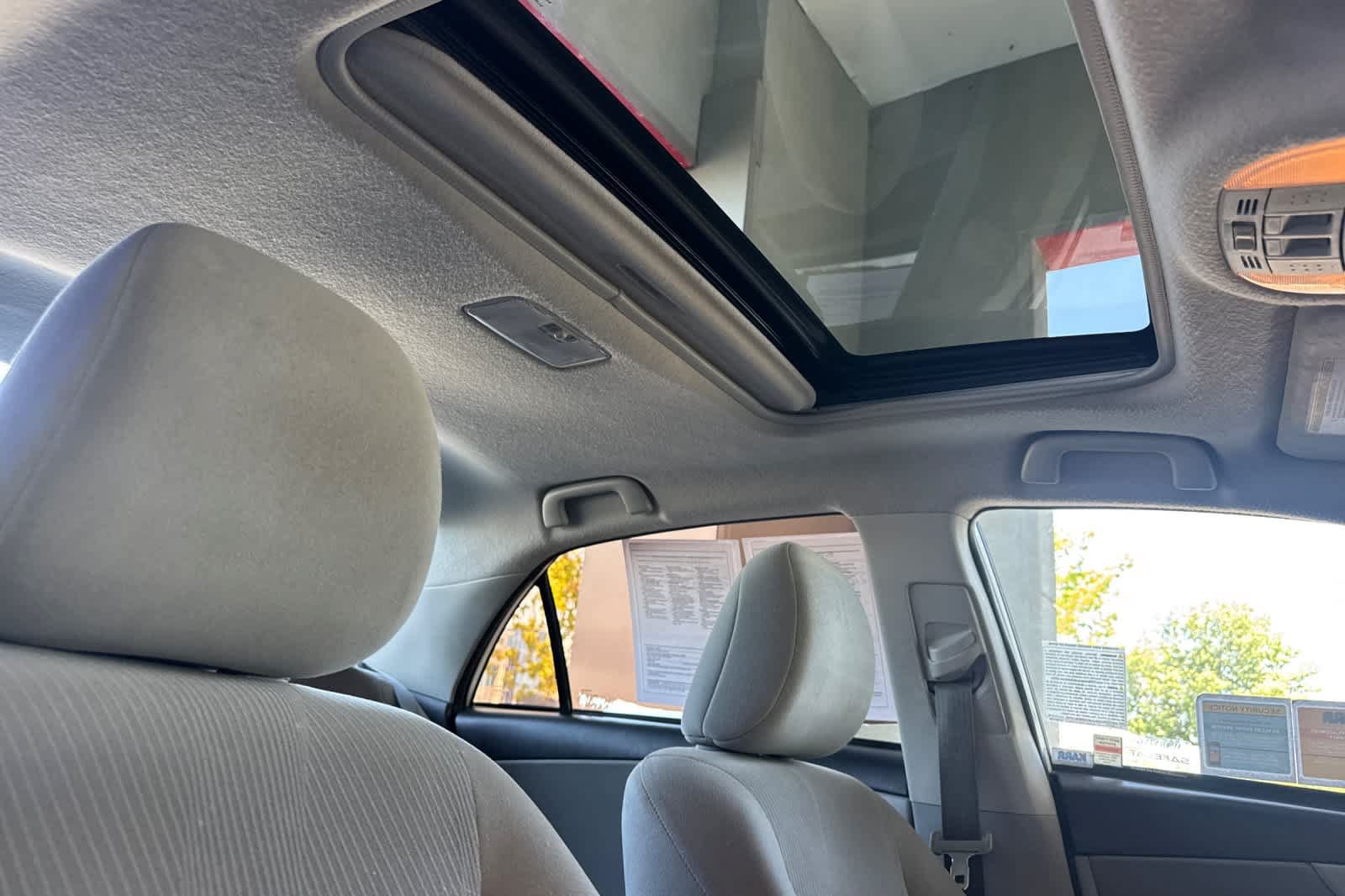 Used 2012 Toyota Corolla LE w/ Premium Pkg FWD image 16