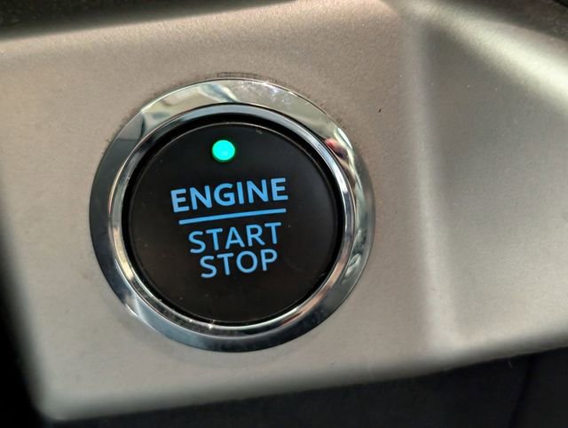 Used 2022 Ford Expedition XLT image 26