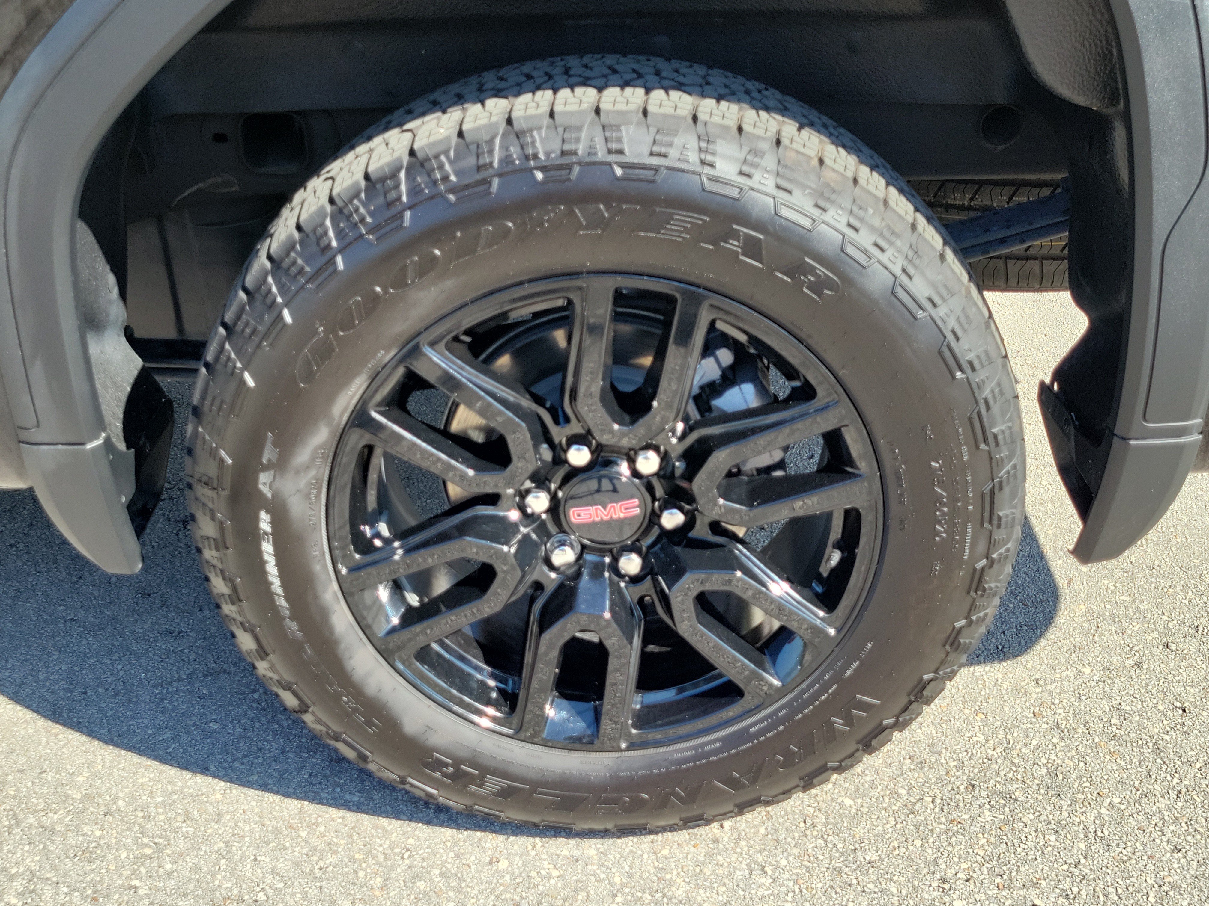 Used 2026 GMC Sierra 1500 Elevation w/ Elevation Select Package RWD image 26