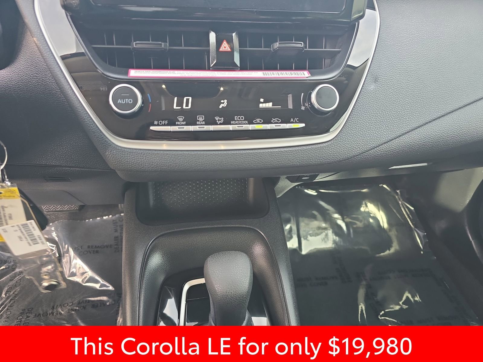 Used 2024 Toyota Corolla LE image 29