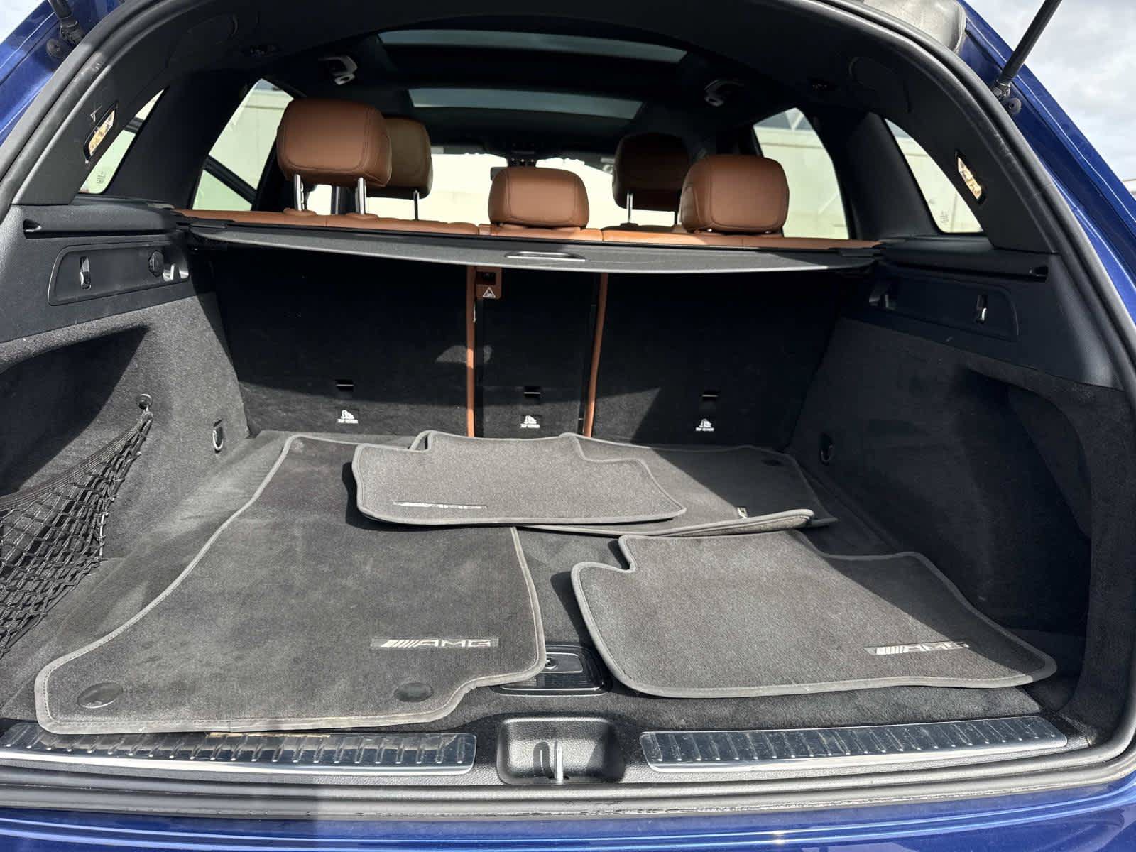 Used 2020 Mercedes-Benz GLC 300 4MATIC image 40