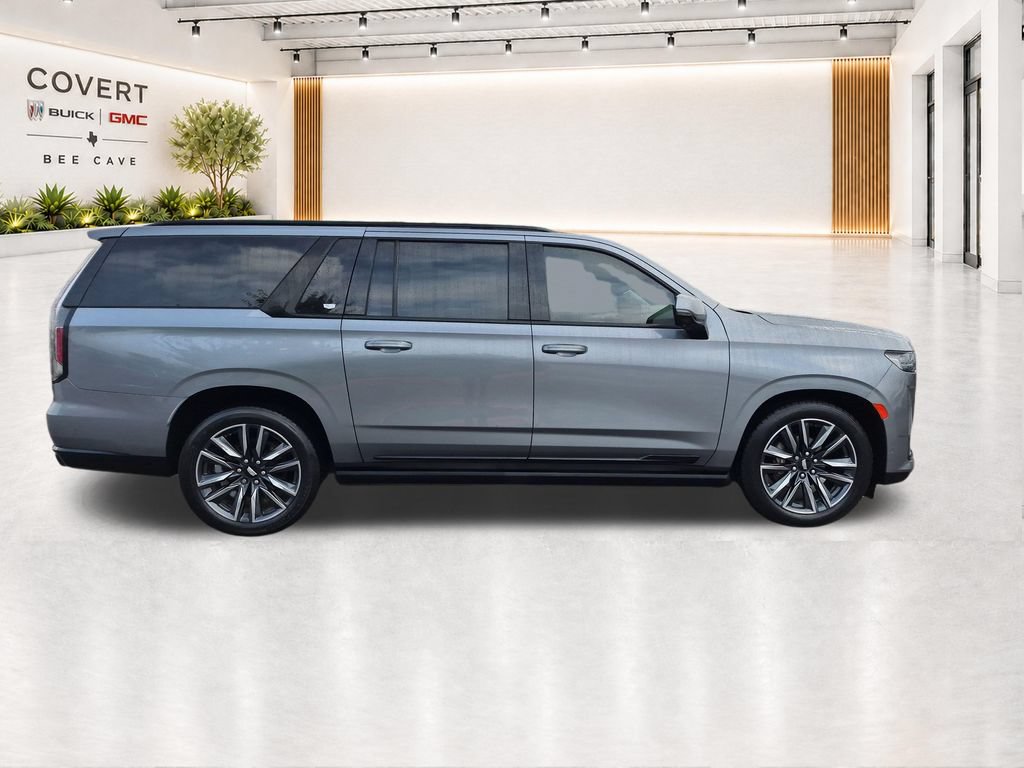 Used 2022 Cadillac Escalade ESV Sport w/ Touring Package AWD/4WD image 16