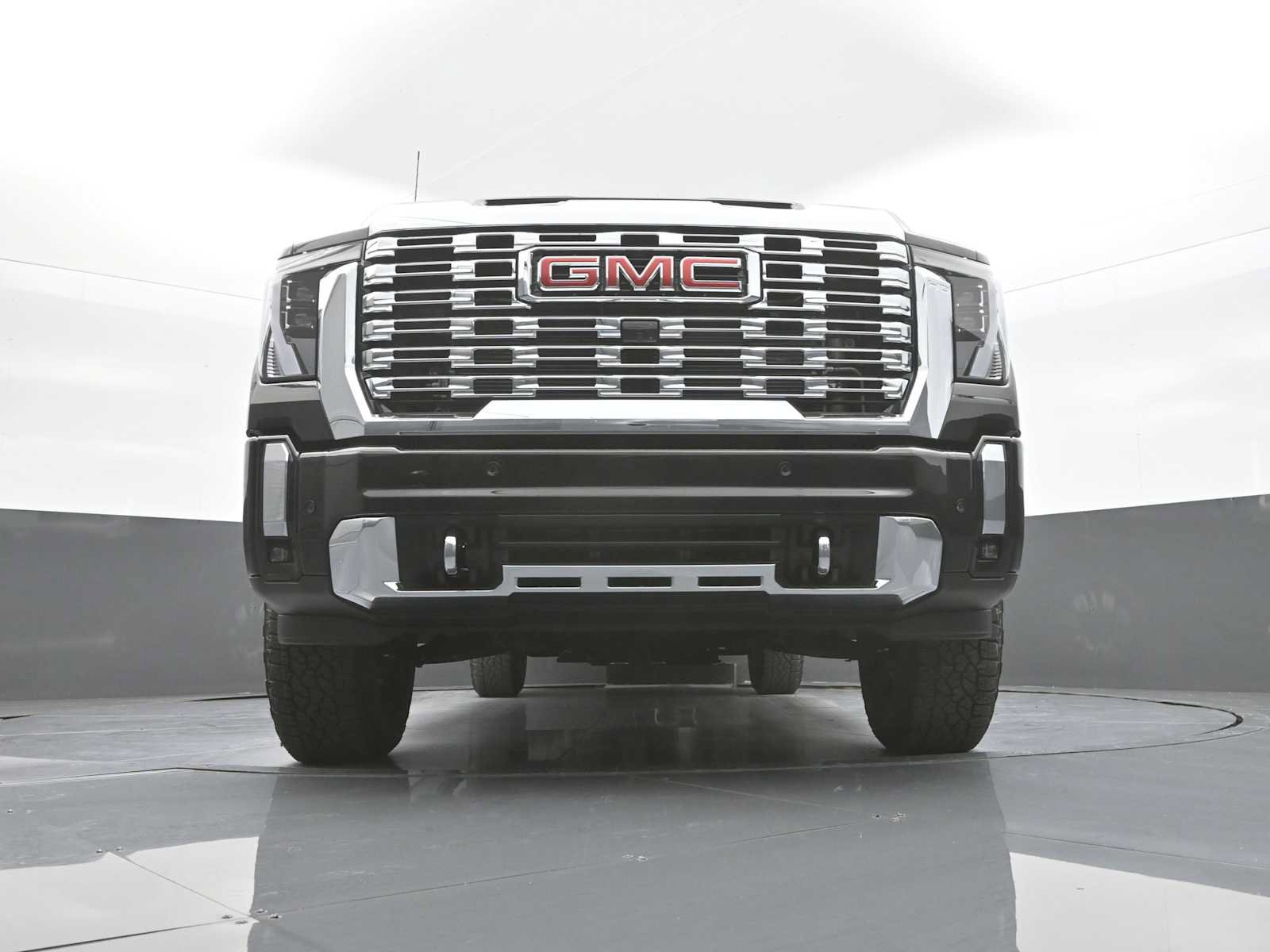 New 2026 GMC Sierra 2500 Denali w/ Technology Package AWD/4WD image 33