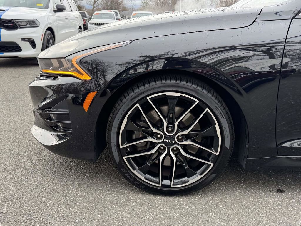 Used 2023 Kia K5 GT w/ GT1 Package FWD image 12