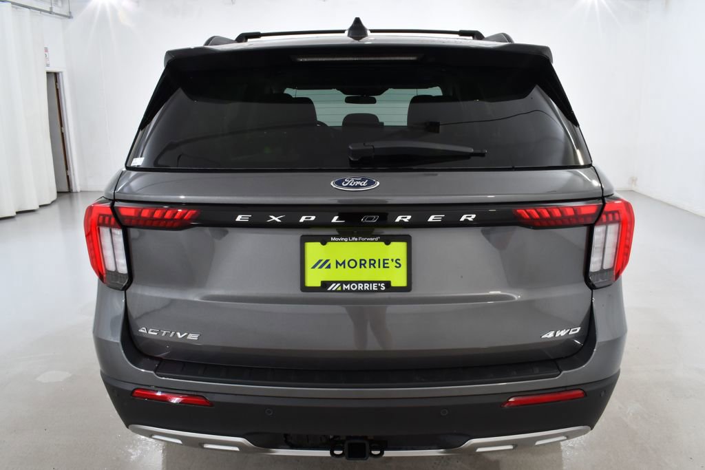 New 2025 Ford Explorer Active w/ Active Comfort Package image 13