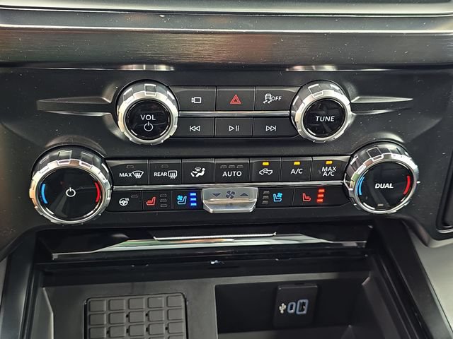 New 2026 Ford F250 Lariat w/ Lariat Ultimate Package AWD/4WD image 17