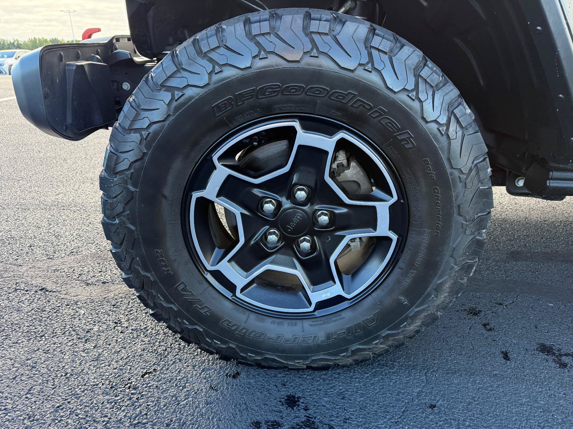 Used 2021 Jeep Gladiator Mojave AWD/4WD image 9
