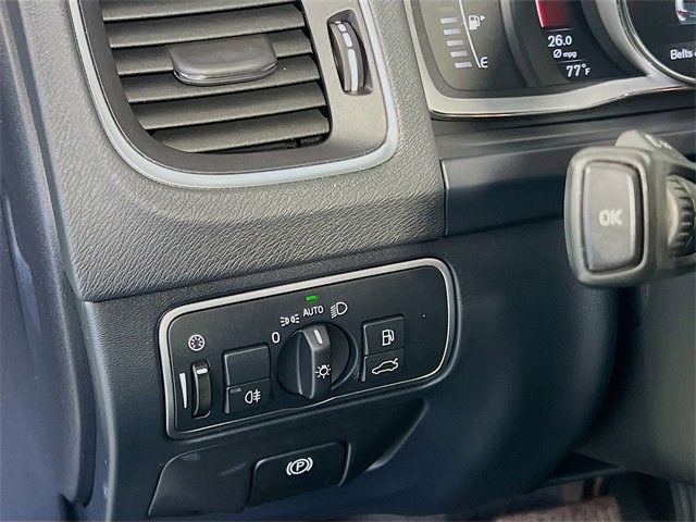 Used 2018 Volvo S60 T5 Dynamic w/ Vision Package image 10