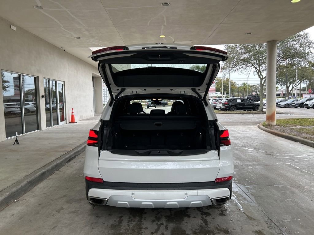 Used 2024 BMW X5 xDrive40i image 39