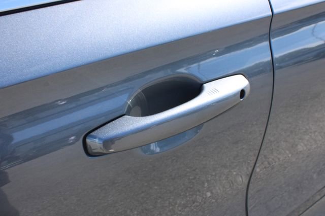 Used 2024 Lincoln Corsair AWD w/ Equipment Group 101A image 9