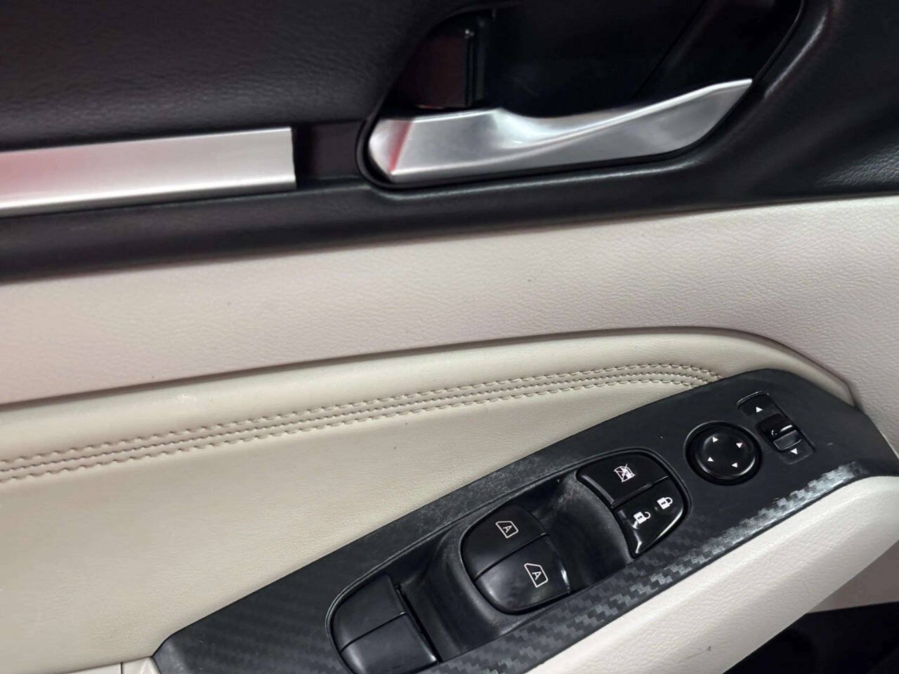 Used 2019 Nissan Altima 2.5 SV FWD image 28