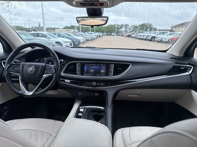 Used 2024 Buick Enclave Avenir w/ Avenir Technology Package AWD/4WD image 21