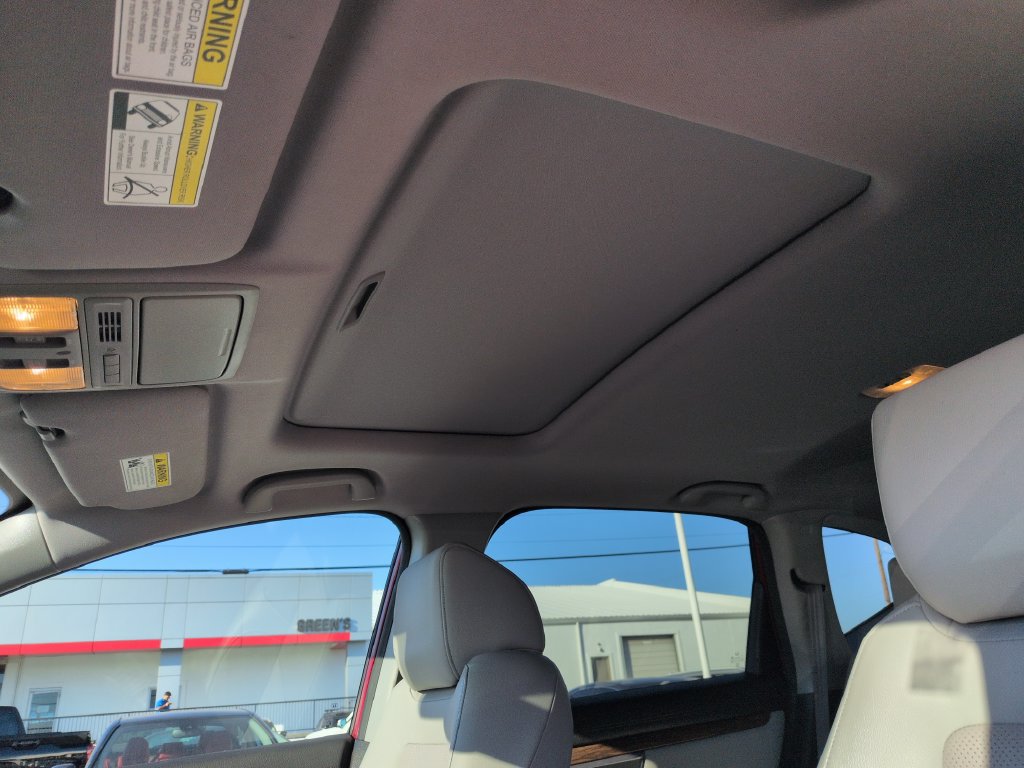 Used 2022 Honda CR-V EX-L image 10