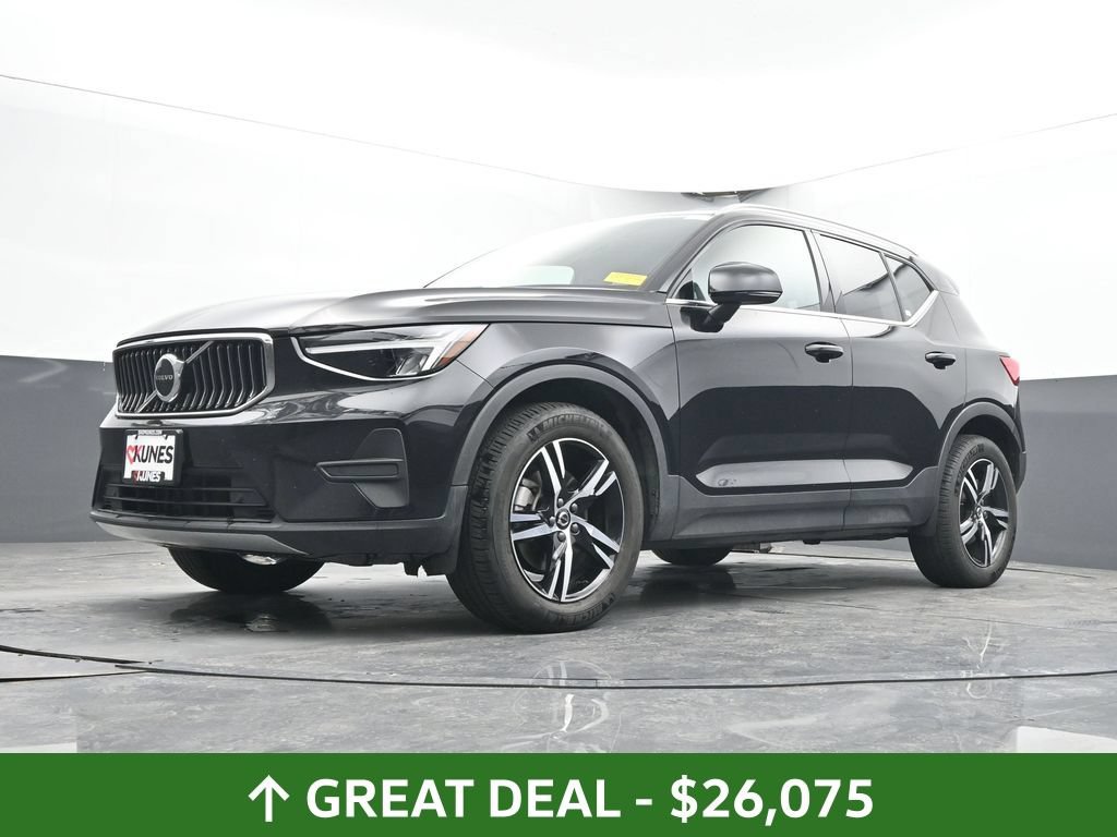 Used 2025 Volvo XC40 B5 Core AWD/4WD image 29