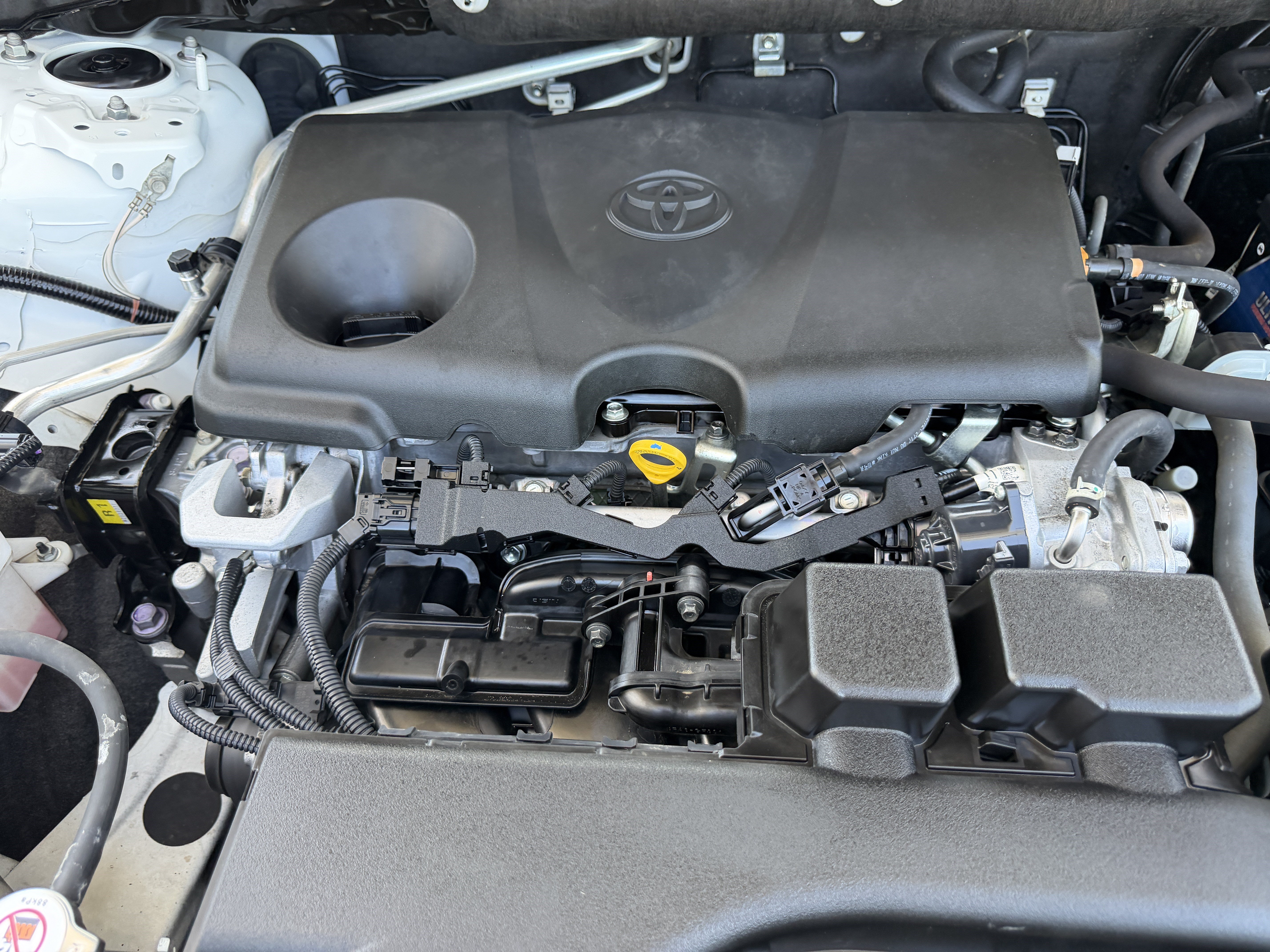 Used 2023 Toyota RAV4 LE FWD image 26