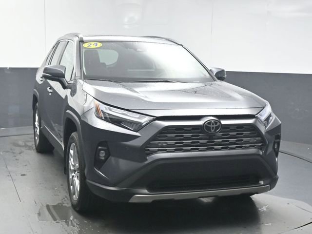 Used 2024 Toyota RAV4 Limited w/ Advanced Technology Package image 2