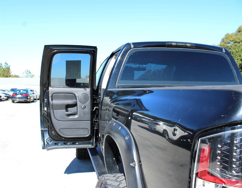 Used 2003 Dodge Ram 2500 Truck ST image 35