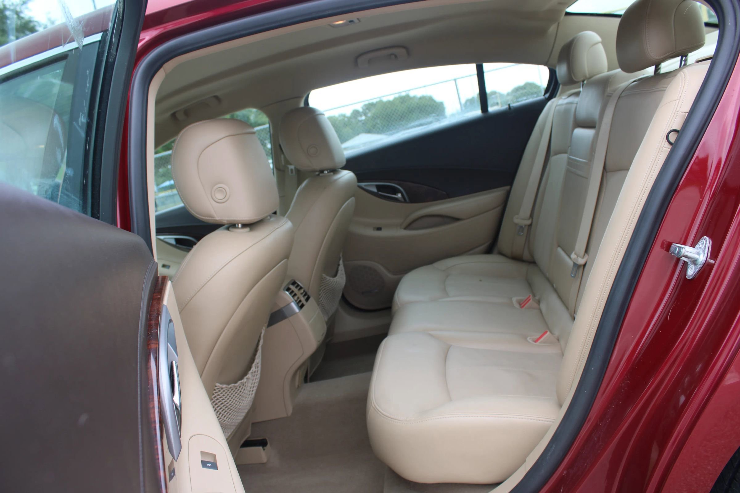 Used 2011 Buick LaCrosse CXS FWD image 17