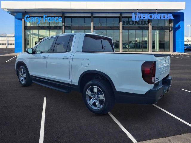 Certified 2024 Honda Ridgeline RTL image 3