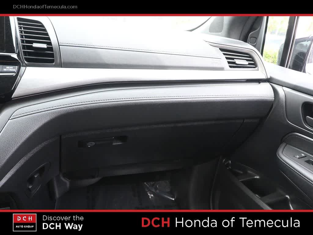 Certified 2025 Honda Odyssey Sport-L image 13
