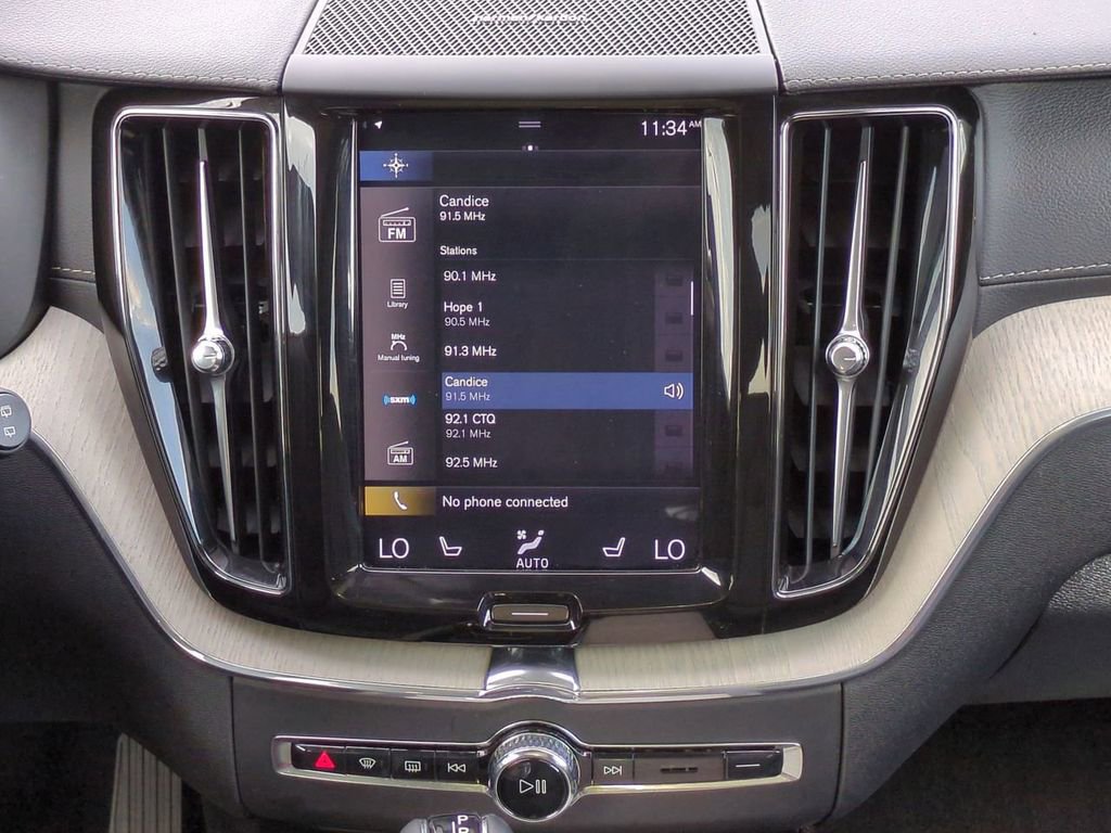 Used 2020 Volvo XC60 T5 Inscription w/ Protection Package Premier image 17