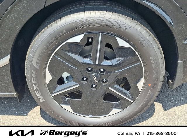 New 2025 Kia EV6 Wind image 6