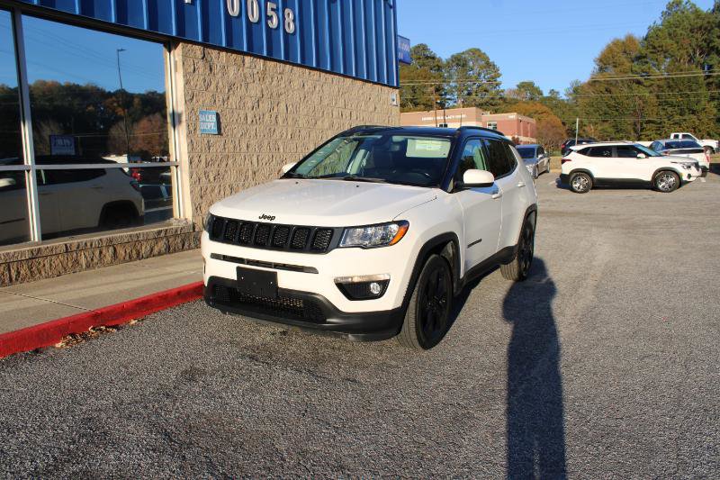 Used 2021 Jeep Compass Latitude w/ Sun and Sound Group image 3