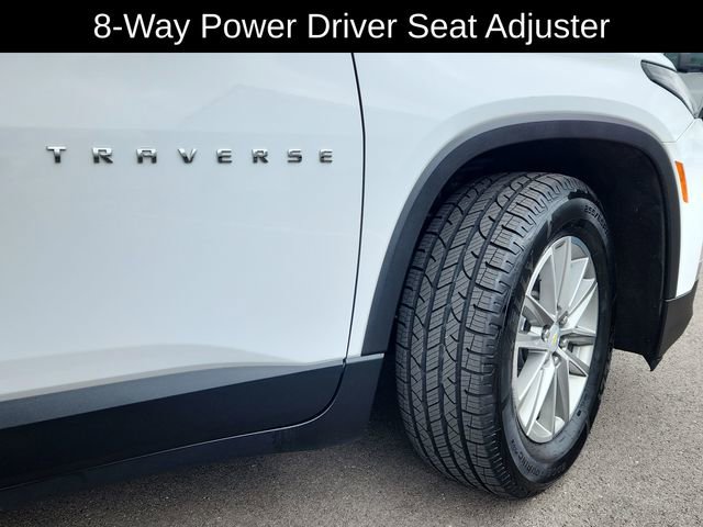 Used 2022 Chevrolet Traverse LT AWD/4WD image 18