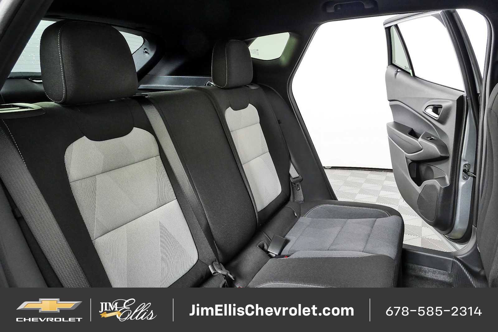 New 2026 Chevrolet Trax RS w/ Sunroof Package FWD image 20