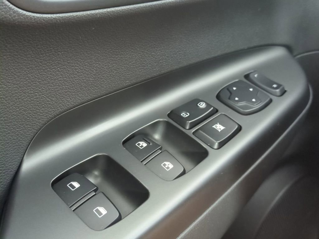 Used 2022 Hyundai Kona N Line w/ Tech Package image 31