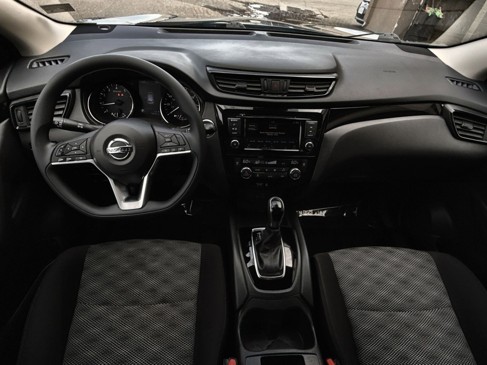 Used 2019 Nissan Rogue Sport SV image 22