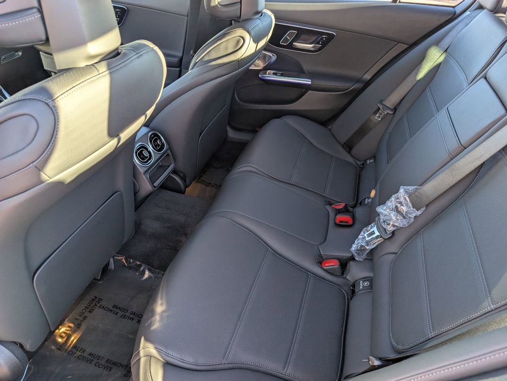 Used 2026 Mercedes-Benz C 300 4MATIC Sedan image 29