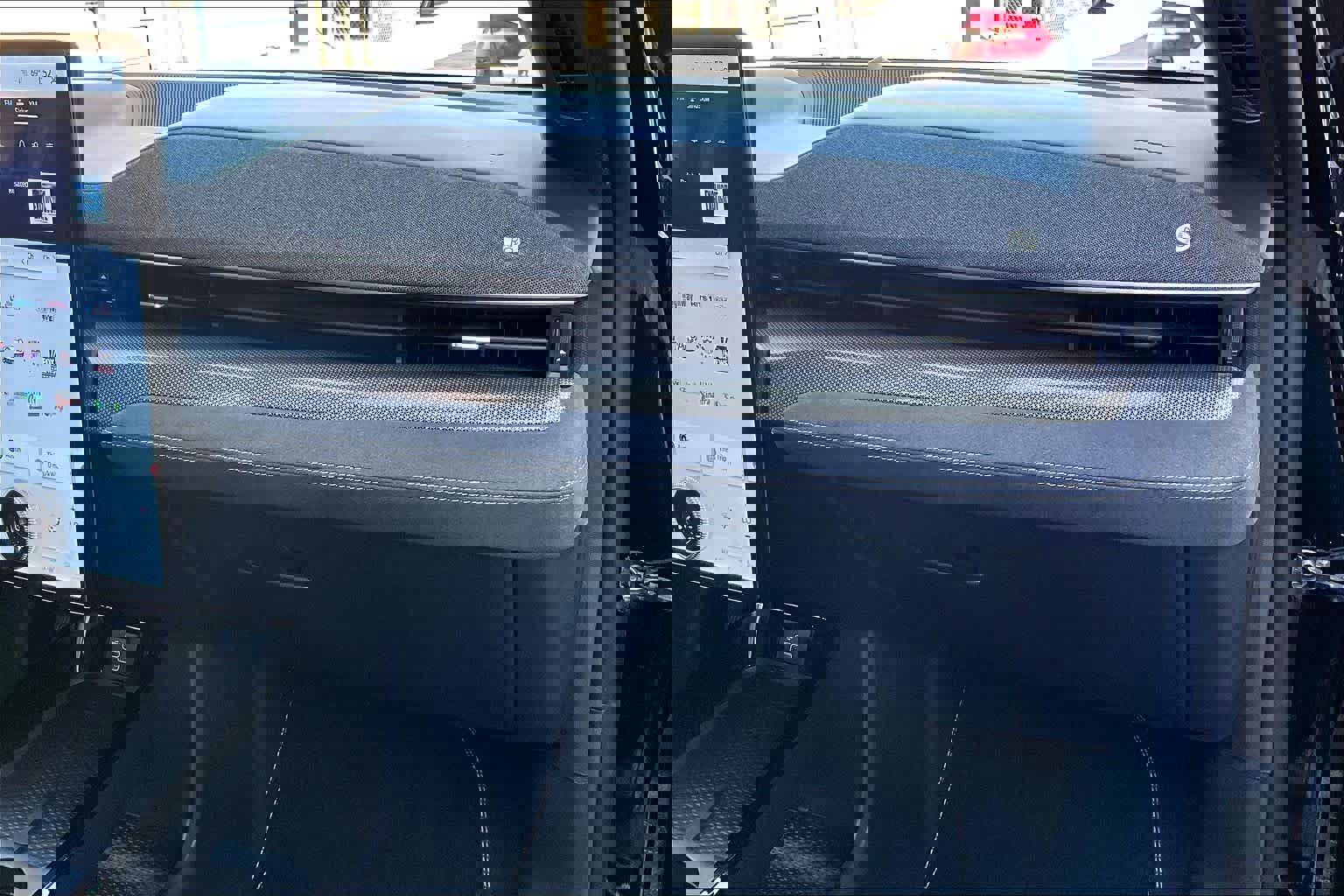 Used 2025 Ford Mustang Mach-E GT image 19