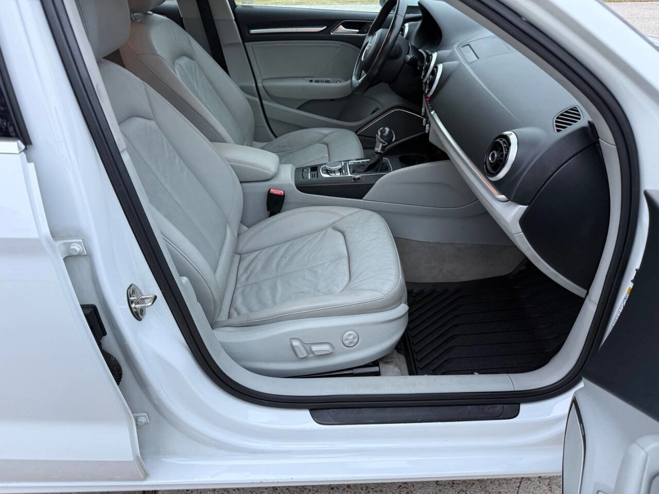 Used 2015 Audi A3 TDI Premium Plus image 29