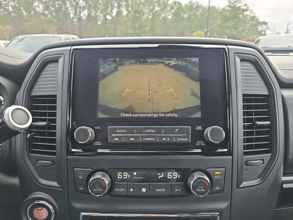 Used 2024 Nissan Titan SV w/ SV Convenience Package image 26