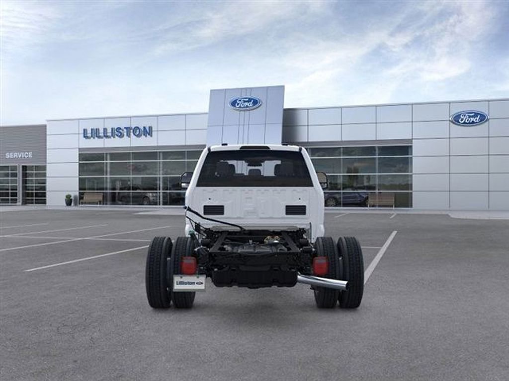 New 2026 Ford F550 2WD Crew Cab Super Duty image 5
