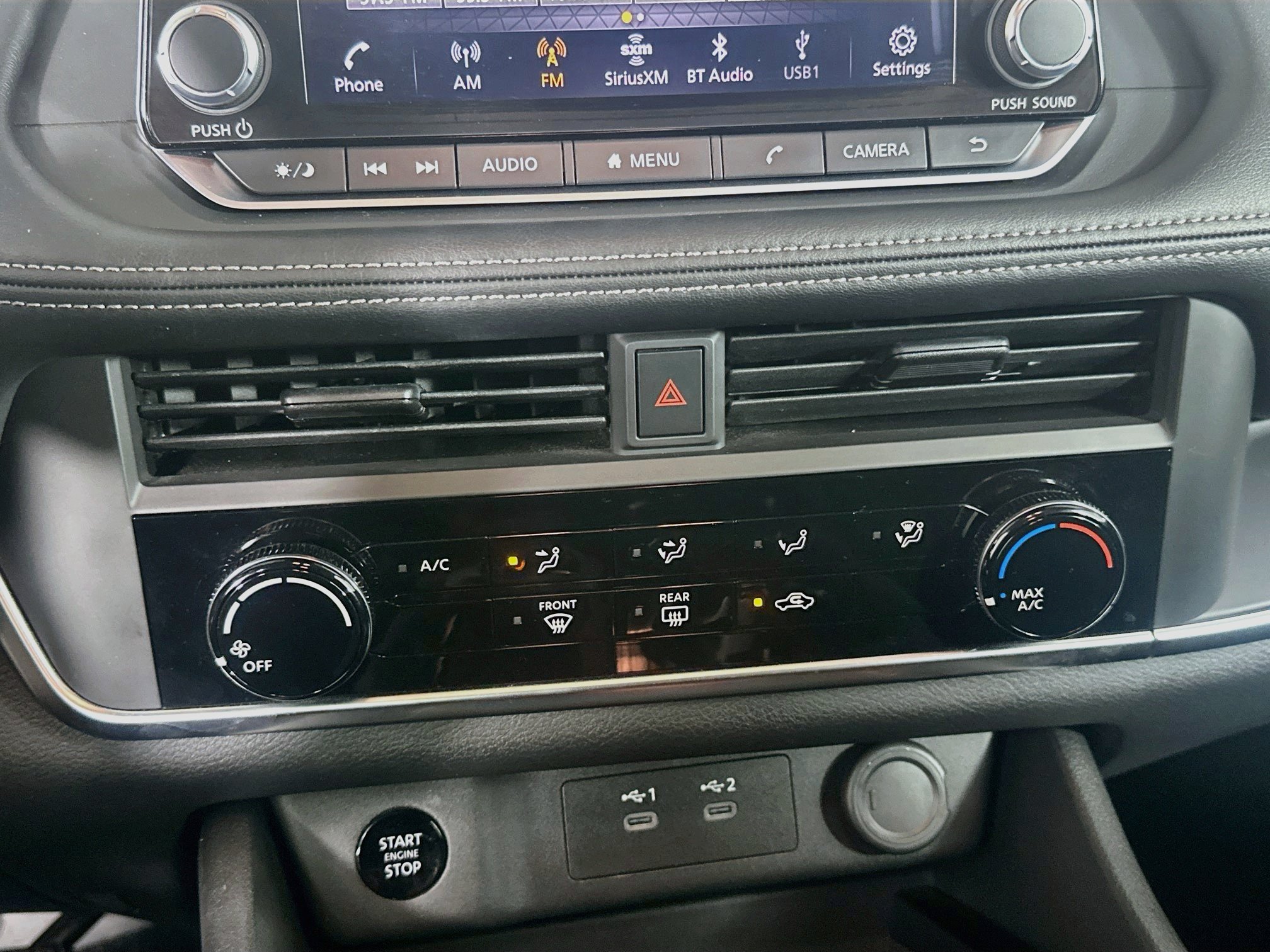 Used 2025 Nissan Rogue S FWD image 23
