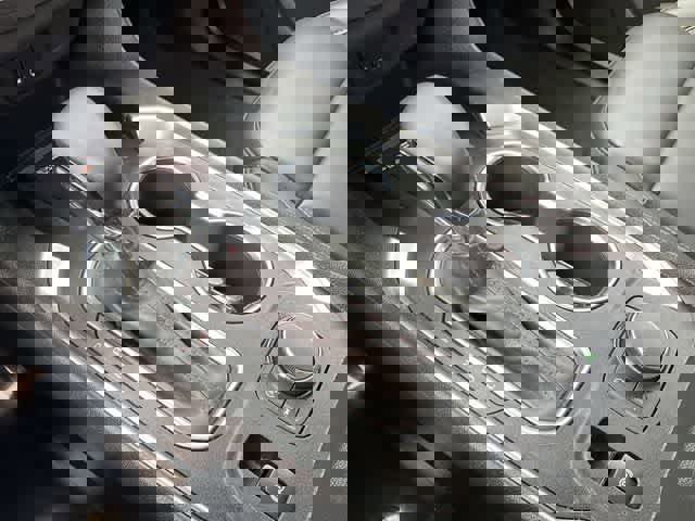 Used 2023 Chevrolet Traverse LT image 24