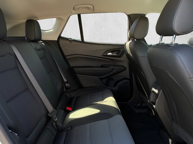 Used 2024 Chevrolet Trax LT w/ Driver Confidence Package FWD image 19