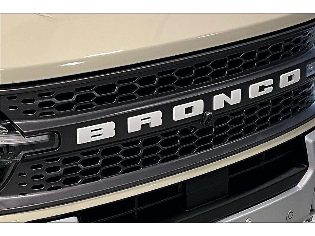 Used 2025 Ford Bronco Sport Badlands image 31