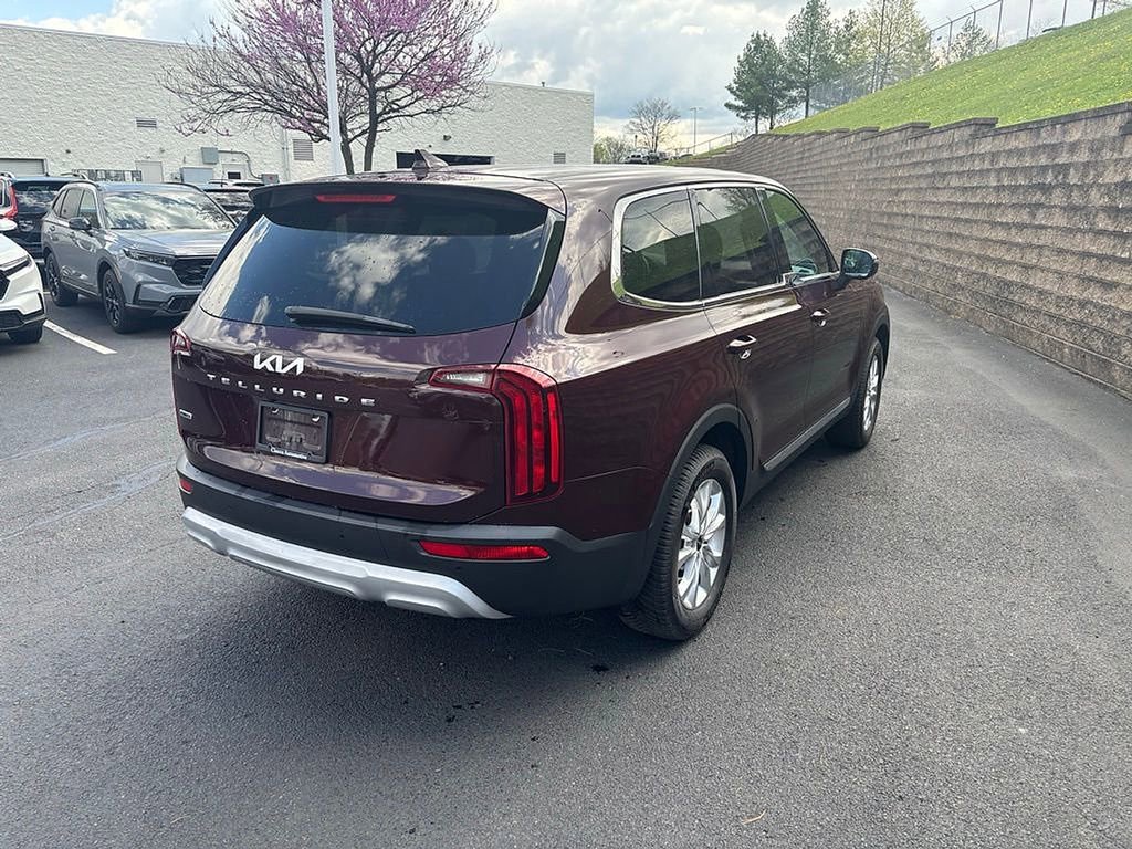 Used 2022 Kia Telluride LX image 7
